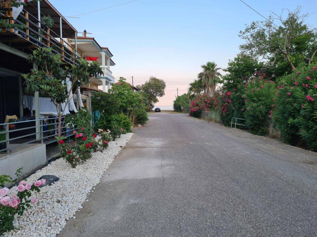 Alexandros Villa Pírgos Exteriör bild